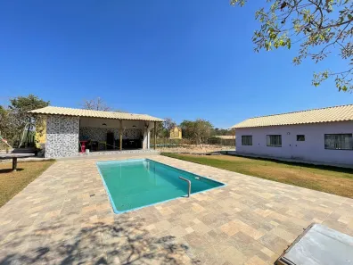 Fazenda / Sítio / Chácara com 4 Quartos à venda, 1000m² no , Esmeraldas