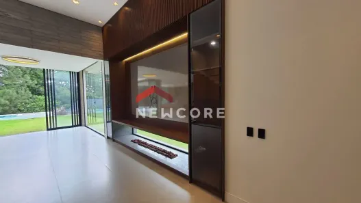 Casa de Condomínio com 4 Quartos à venda, 465m² no Moinho Velho, Embu das Artes