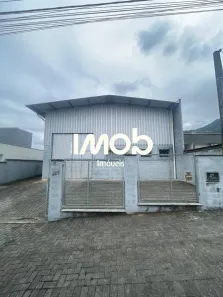 Galpão / Depósito / Armazém à venda, 200m² no Barra do Rio Cerro, Jaraguá do Sul