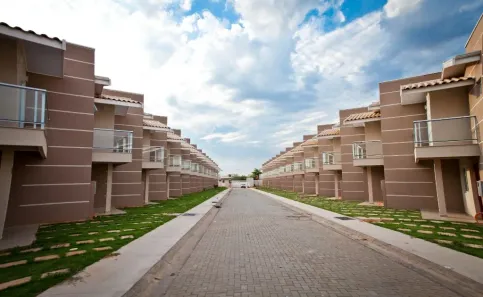 Sobrado com 3 Quartos à venda, 85m² no Vila José Kalil Aun, Cosmópolis