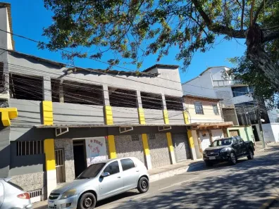 Loja / Salão / Ponto Comercial para alugar, 90m² no Sol e Mar, Macaé