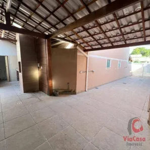 Casa com 2 Quartos para alugar, 100m² no Chácara Mariléa, Rio das Ostras