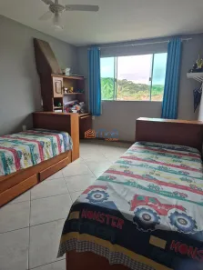Casa com 4 Quartos para alugar, 300m² no Cantagalo, Rio das Ostras