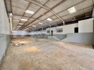 Galpão / Depósito / Armazém para alugar, 900m² no Dix-Sept Rosado, Natal