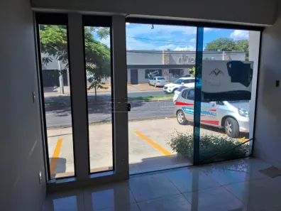 Loja / Salão / Ponto Comercial para alugar, 218m² no Vila Velosa, Araraquara