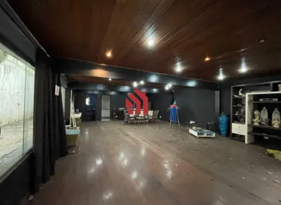 Casa com 7 Quartos para alugar, 2800m² no Chácara Santa Lúcia dos Ypes, Carapicuíba