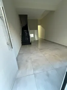 Casa de Condomínio com 2 Quartos para alugar, 70m² no Canto do Forte, Praia Grande