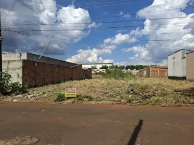 Terreno / Lote / Condomínio à venda, 270m² no Setor Cristina, Trindade
