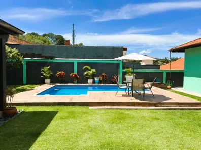 Casa de Condomínio com 3 Quartos para alugar, 270m² no Parque Dom Henrique, Cotia