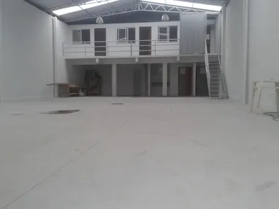 Galpão / Depósito / Armazém à venda, 320m² no Vau Açu, Viçosa