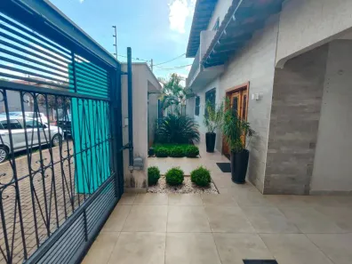 Sobrado para alugar, 250m² no Centro, Arapongas