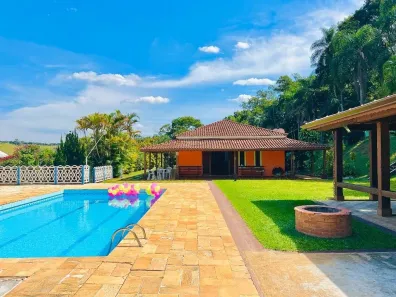 Fazenda / Sítio / Chácara com 4 Quartos para venda ou aluguel, 500m² no Vale dos Pinheiros, Atibaia