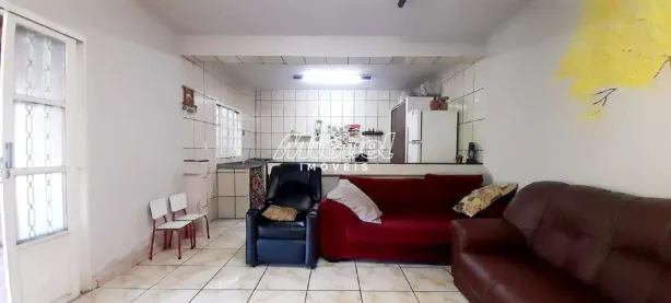 Fazenda / Sítio / Chácara com 3 Quartos à venda, 250m² no Estância Lago Azul (Ártemis), Piracicaba