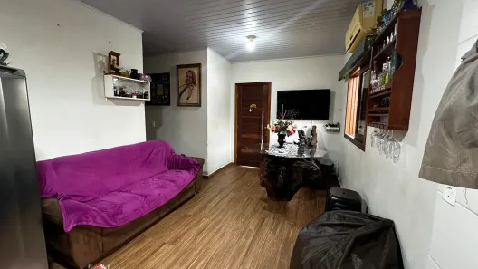 Casa com 2 Quartos para alugar, 60m² no Vila Nova Esperança, Criciúma