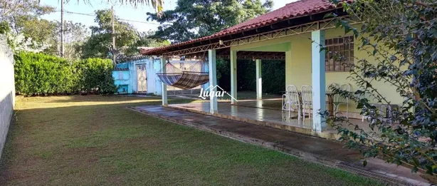 Fazenda / Sítio / Chácara com 3 Quartos para alugar, 300m² no Sítios de Recreio Letícia (Padre Nóbrega), Marília