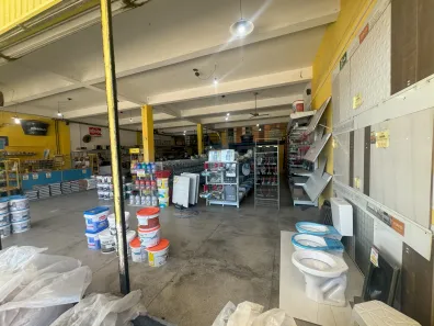Galpão / Depósito / Armazém para alugar, 556m² no Ipsep, Recife