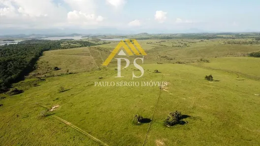 Fazenda / Sítio / Chácara com 3 Quartos à venda, 847000m² no , Rio Bonito