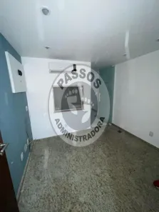 Loja / Salão / Ponto Comercial à venda, 40m² no Várzea, Teresópolis