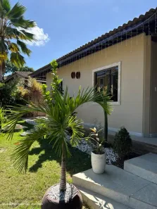 Casa de Condomínio com 3 Quartos para alugar, 10m² no Boa União (Abrantes), Camaçari