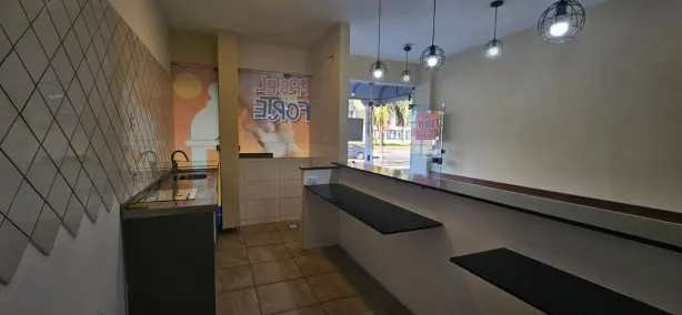 Loja / Salão / Ponto Comercial à venda, 28m² no Vila Nova, Cabo Frio
