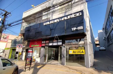 Conjunto Comercial / Sala para alugar, 24m² no Centro, Toledo