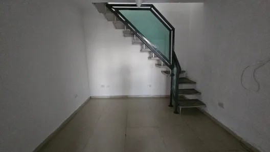 Casa de Vila com 1 Quarto para alugar, 40m² no Jardim Maria Luiza, Taboão da Serra