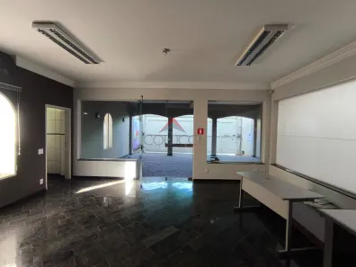 Sobrado com 3 Quartos para alugar, 432m² no Centro, Araçatuba