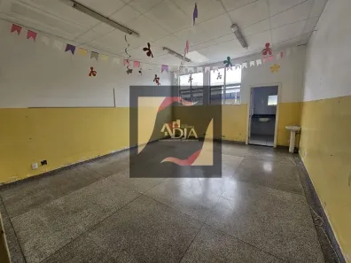 Prédio Inteiro para alugar, 1200m² no Vila Assis Brasil, Mauá