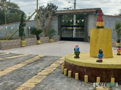 Fazenda / Sítio / Chácara com 3 Quartos à venda, 7200m² no Vale das Pedrinhas, Guapimirim