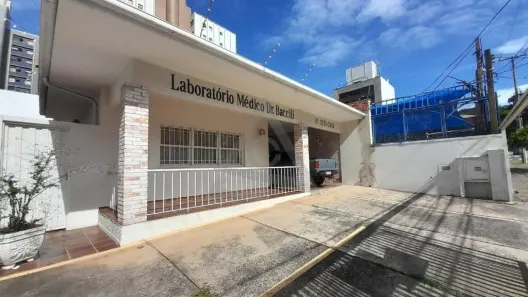Prédio Inteiro com 3 Quartos para venda ou aluguel, 257m² no Vila Itapura, Campinas