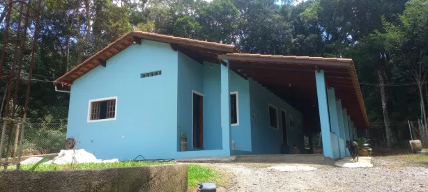 Fazenda / Sítio / Chácara com 2 Quartos à venda, 200m² no Curral, Ibiúna
