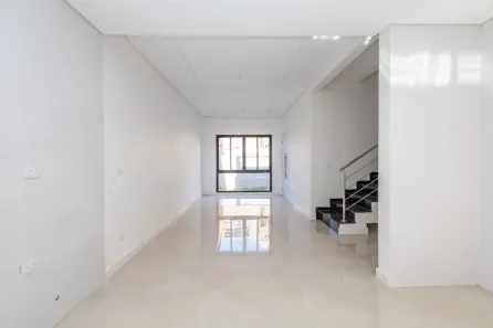 Casa de Condomínio com 3 Quartos à venda, 131m² no Tingui, Curitiba