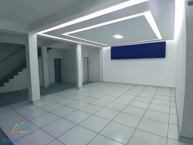 Loja / Salão / Ponto Comercial para alugar, 380m² no Prado, Recife