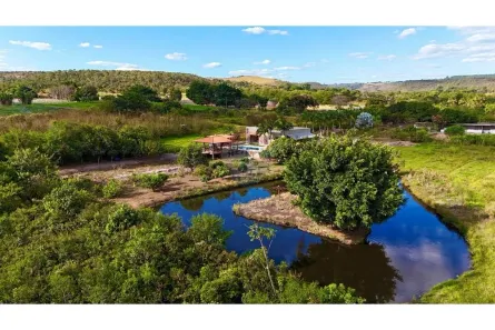 Fazenda / Sítio / Chácara com 4 Quartos à venda, 23000m² no Brazlândia, Brasília