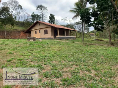 Fazenda / Sítio / Chácara com 3 Quartos à venda, 120m² no São Joaquim, Paty do Alferes