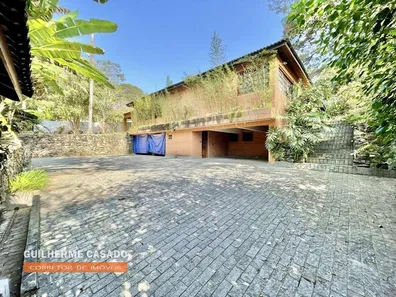 Fazenda / Sítio / Chácara com 5 Quartos para venda ou aluguel, 2530m² no Vila Santo Antônio, Cotia
