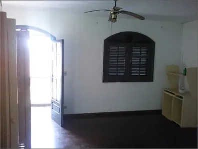 Sobrado com 3 Quartos à venda, 620m² no Jardim Valflor, Embu-Guaçu
