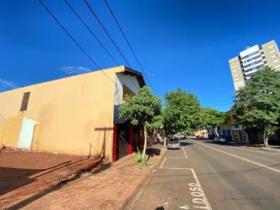Terreno / Lote / Condomínio à venda, 219m² no Centro, Ibiporã