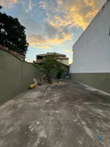 Casa com 2 Quartos para alugar, 300m² no Jardim Primavera, Ribeirão das Neves