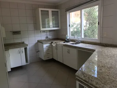 Sobrado à venda, 250m² no Jardim Belvedere, Volta Redonda