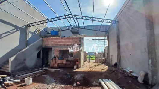 Galpão / Depósito / Armazém para alugar, 240m² no Chácara Manella, Cambé