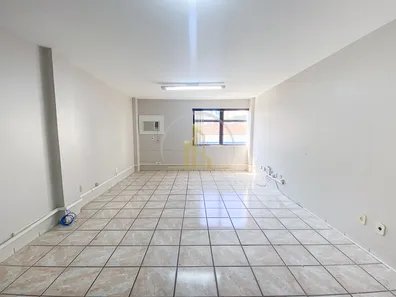 Conjunto Comercial / Sala para venda ou aluguel, 25m² no Centro, Guarapari