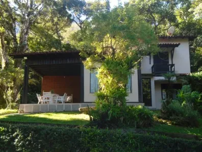 Casa de Condomínio com 3 Quartos à venda, 260m² no Caneca Fina, Guapimirim