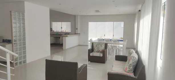 Casa de Condomínio com 4 Quartos para venda ou aluguel, 300m² no Balneario Praia do Perequê, Guarujá