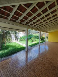 Loja / Salão / Ponto Comercial com 5 Quartos para alugar, 230m² no Centro, Boituva