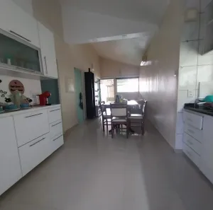 Casa com 3 Quartos à venda, 150m² no Jardim Maria Rosa, Taboão da Serra