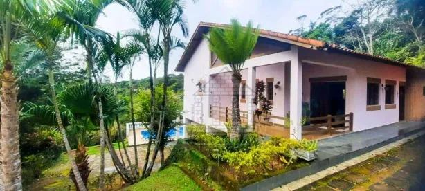 Sobrado com 4 Quartos à venda, 420m² no Fazenda da Ilha, Embu-Guaçu