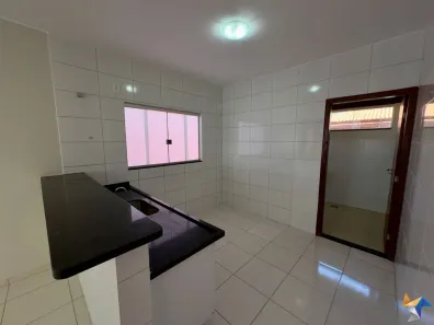 Casa de Condomínio com 2 Quartos para alugar, 70m² no Região dos Lagos, Brasília