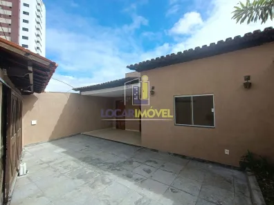 Casa de Condomínio com 4 Quartos à venda, 170m² no Candeias, Vitória da Conquista