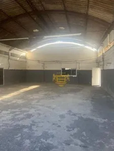 Galpão / Depósito / Armazém para alugar, 450m² no Laranjal, São Gonçalo